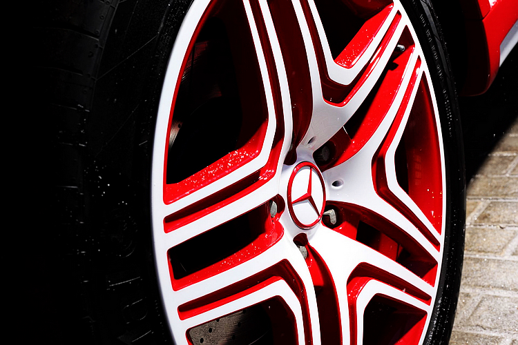 紅色添喜氣?TopCar再改大紅賓士《Mercedes-Benz G 63 AMG》喜氣洋洋 紅色添喜氣?TopCar再改大紅賓士《Mercedes-Benz G 63 AMG》喜氣洋洋