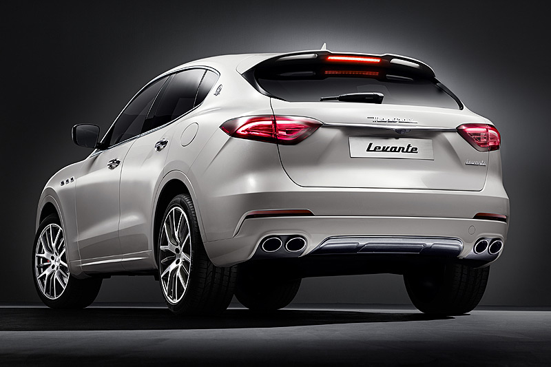 百年首見 《Maserati》史上首款SUV車系《Levante》正式亮相! 百年首見 《Maserati》史上首款SUV車系《Levante》正式亮相!