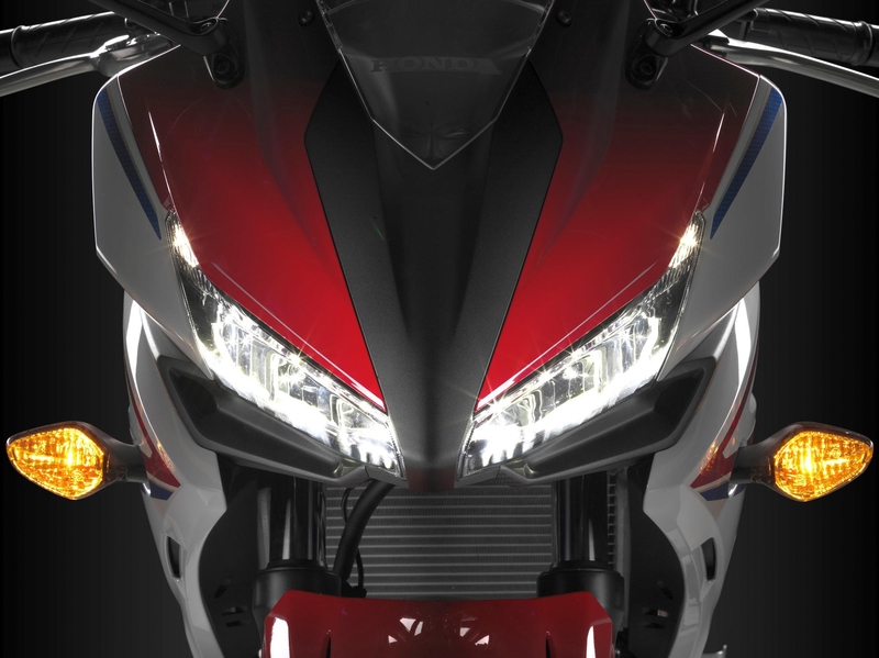 全面武裝!2016年式《Honda CBR500R》預定第二季上市 全面武裝!2016年式《Honda CBR500R》預定第二季上市