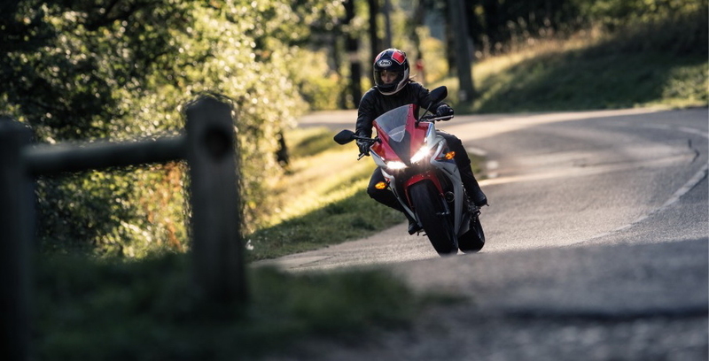 全面武裝!2016年式《Honda CBR500R》預定第二季上市 全面武裝!2016年式《Honda CBR500R》預定第二季上市