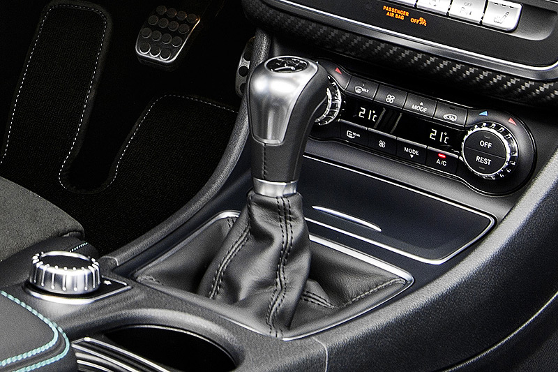 《C 63 S Coupé》暴力先決!賓士《Mercedes-Benz》誓於猴年繼續壯大 《C 63 S Coupé》暴力先決!賓士《Mercedes-Benz》誓於猴年繼續壯大