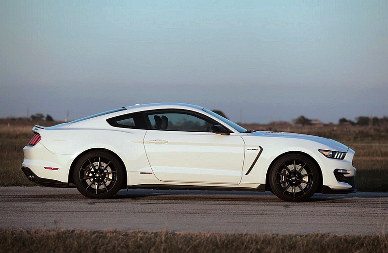 嫌原廠不夠力?看Hennessey為《Ford Shelby GT350 Mustang》掛上機械增壓猛爆808hp! 嫌原廠不夠力?看Hennessey為《Ford Shelby GT350 Mustang》掛上機械增壓猛爆808hp!