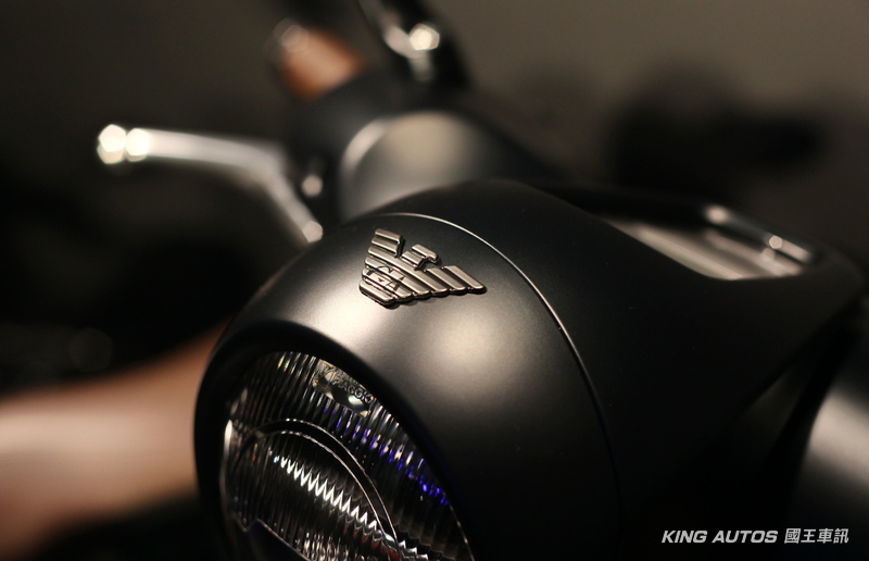 重量級聯名款!《Vespa 946 Emporio Armani》特仕車正式登台 重量級聯名款!《Vespa 946 Emporio Armani》特仕車正式登台