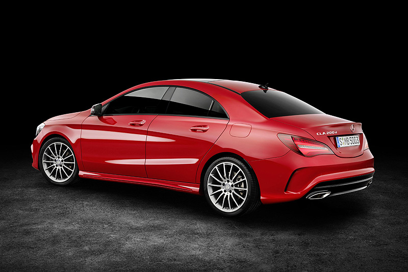 NGCC家族全員到齊 小改款《Mercedes-Benz CLA》正式發表 NGCC家族全員到齊 小改款《Mercedes-Benz CLA》正式發表