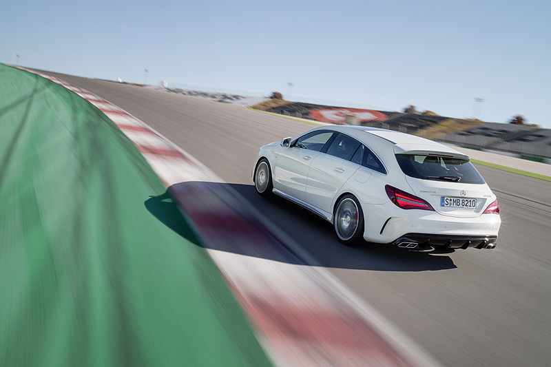 NGCC家族全員到齊 小改款《Mercedes-Benz CLA》正式發表 NGCC家族全員到齊 小改款《Mercedes-Benz CLA》正式發表