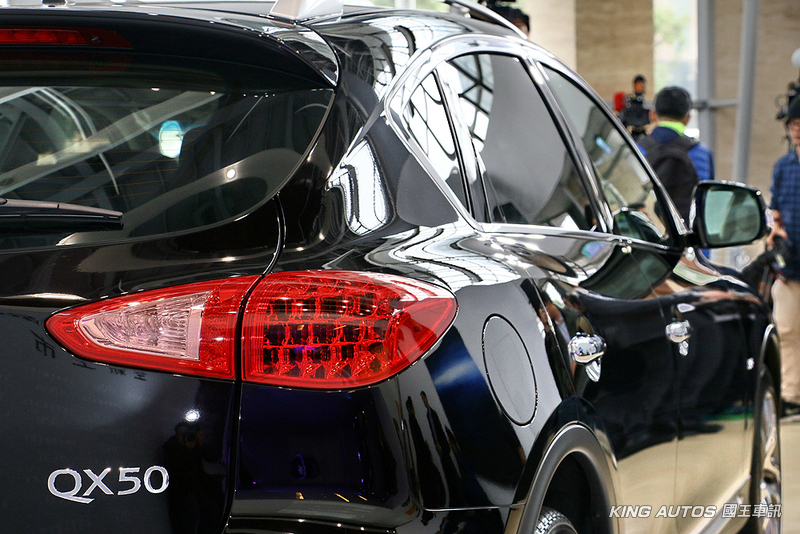 不囉嗦,直接降價18萬!《Infiniti QX50》小改款199萬元正式登臺 不囉嗦,直接降價18萬!《Infiniti QX50》小改款199萬元正式登臺