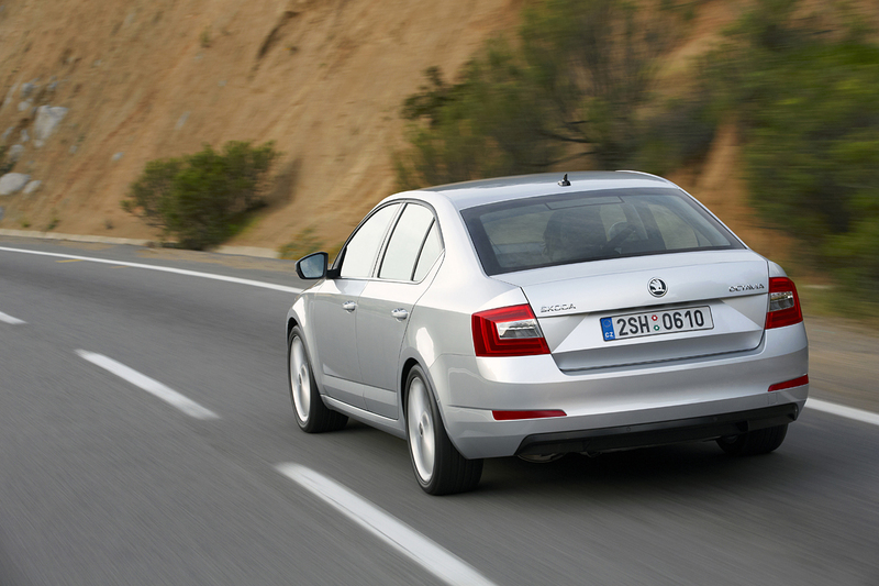 (快訊) 1.4 TSI優惠價89.9萬元登場 《Škoda Octavia》全員到齊 (快訊) 1.4 TSI優惠價89.9萬元登場 《Škoda Octavia》全員到齊