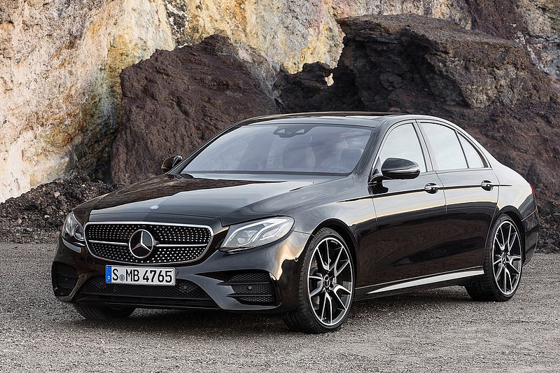賓士《Mercedes-AMG》63性能陣線預告再添新成員 E/GLC/GLC Coupe入列! 賓士《Mercedes-AMG》63性能陣線預告再添新成員 E/GLC/GLC Coupe入列!