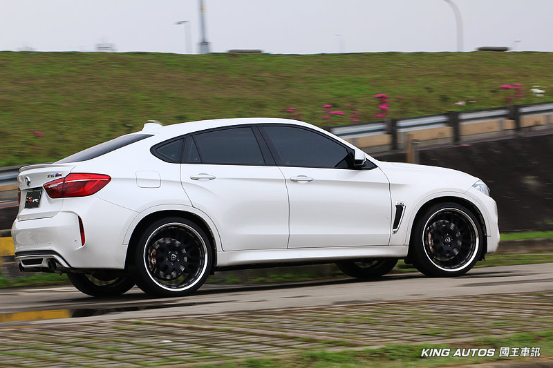 肌肉型男好爸爸 寶馬《BMW X6 M》輕改Hamann更添帥氣! 肌肉型男好爸爸 寶馬《BMW X6 M》輕改Hamann更添帥氣!