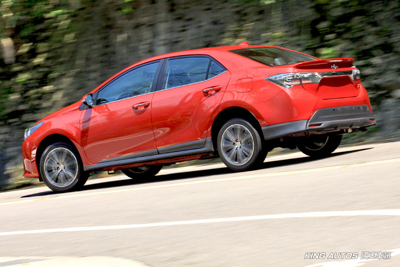 「勁」與「進」的折衷 豐田《Toyota Corolla Altis X》淺嚐測試 「勁」與「進」的折衷 豐田《Toyota Corolla Altis X》淺嚐測試