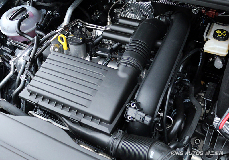 Touran全新車型追加 福斯《Volkswagen》四月份全車系優惠持續中 Touran全新車型追加 福斯《Volkswagen》四月份全車系優惠持續中