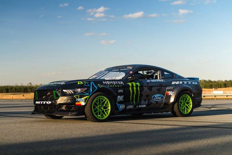 900hp瘋馬亮相!Formula D冠軍車手Vaughn Gittin Jr.最新戰駒《Ford Mustang RTR》登場 900hp瘋馬亮相!Formula D冠軍車手Vaughn Gittin Jr.最新戰駒《Ford Mustang RTR》登場