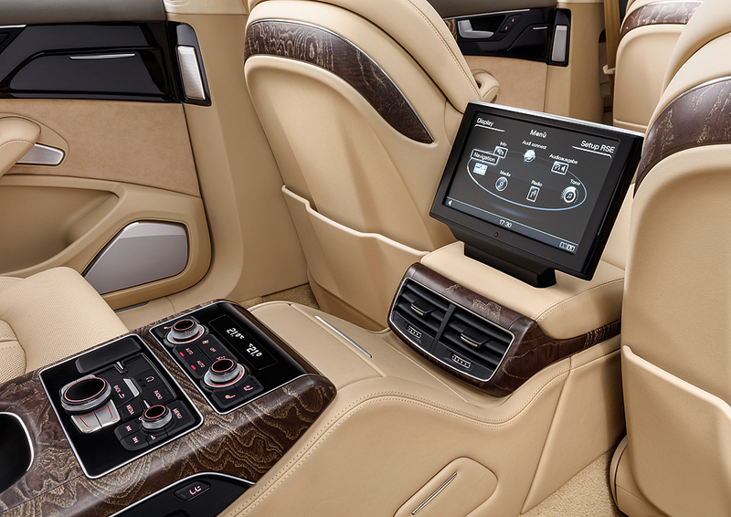 全球只有一輛! 奧迪《Audi A8 L extended》6門加長型展現訂製實力 全球只有一輛! 奧迪《Audi A8 L extended》6門加長型展現訂製實力