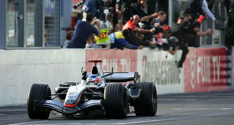 史上第一次Ferrari現役車手來臺 《Kimi Räikkönen》同慶法拉利臺北旗艦中心開幕 史上第一次Ferrari現役車手來臺 《Kimi Räikkönen》同慶法拉利臺北旗艦中心開幕