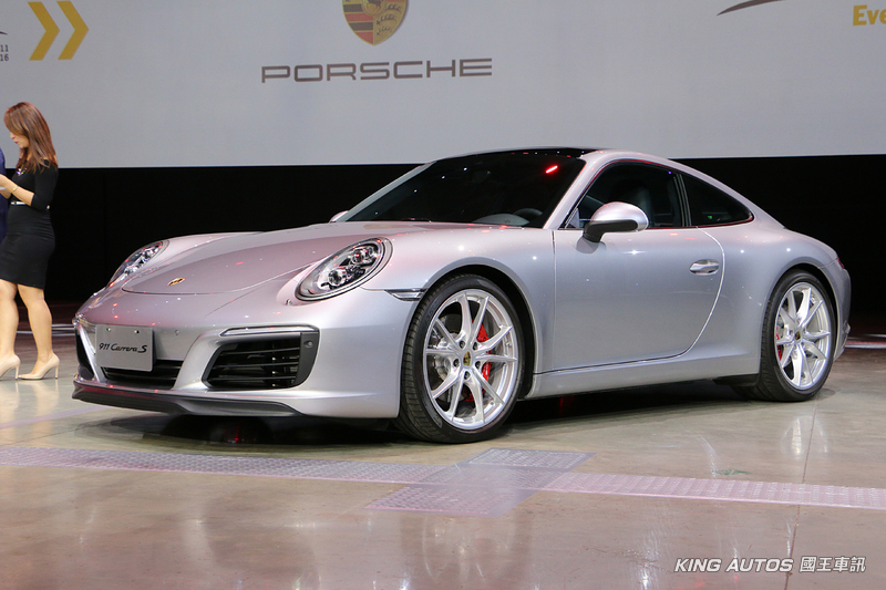 排氣量縮減動力不減 小改《Porsche 911》538萬元登臺開賣 排氣量縮減動力不減 小改《Porsche 911》538萬元登臺開賣