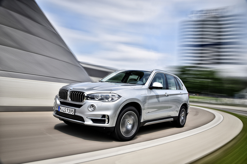 與《BMW X7》共享平台 大改款《X5》傳2017年年底現身 與《BMW X7》共享平台 大改款《X5》傳2017年年底現身