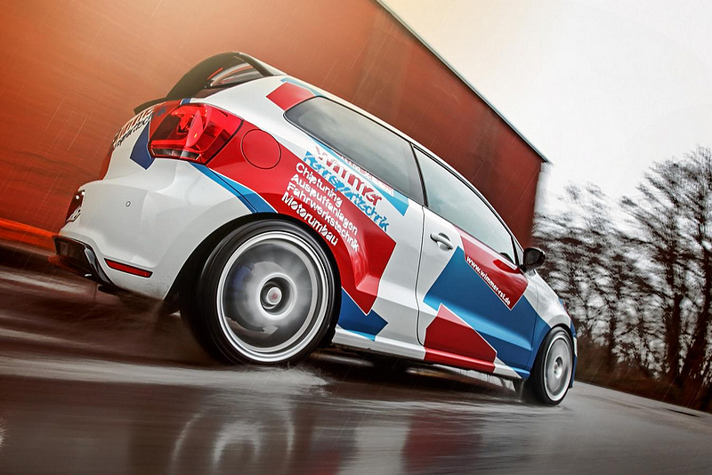 不負街道版賽車之名 Wimmer RST讓《Volkswagen Polo R WRC Street》猛爆420hp! 不負街道版賽車之名 Wimmer RST讓《Volkswagen Polo R WRC Street》猛爆420hp!