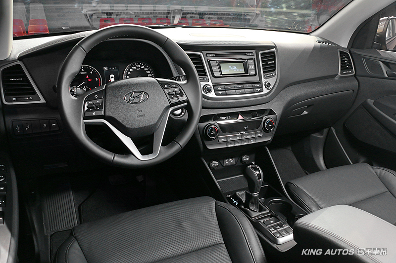 正式售價再降!全新現代《Hyundai Tucson》82.9萬元起強勢問鼎SUV市場 正式售價再降!全新現代《Hyundai Tucson》82.9萬元起強勢問鼎SUV市場
