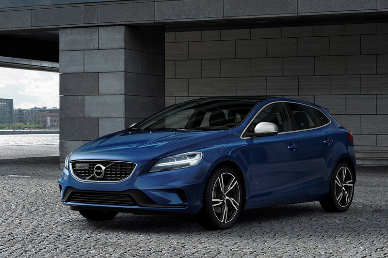 《XC40》與大改《V40》搶先露臉?《Volvo》官方Snapchat帳號露玄機 《XC40》與大改《V40》搶先露臉?《Volvo》官方Snapchat帳號露玄機