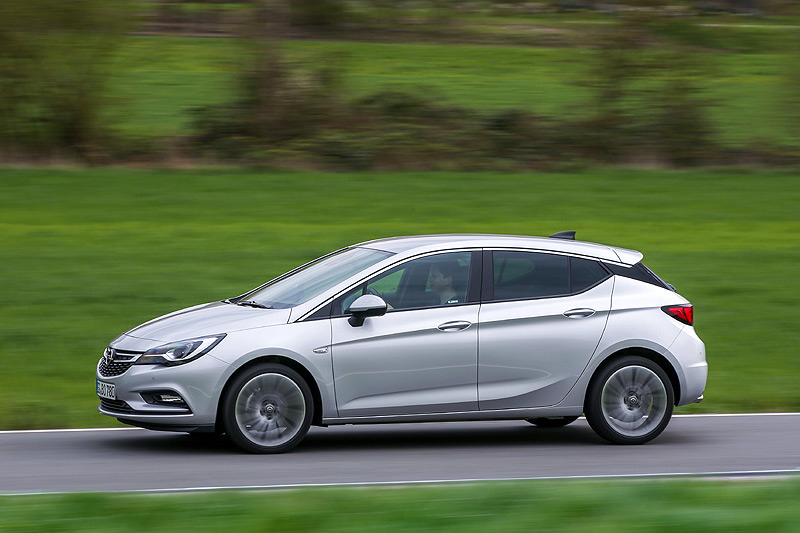 1.6升雙渦輪柴油動力進駐 《Opel Astra》更勁也更省! 1.6升雙渦輪柴油動力進駐 《Opel Astra》更勁也更省!