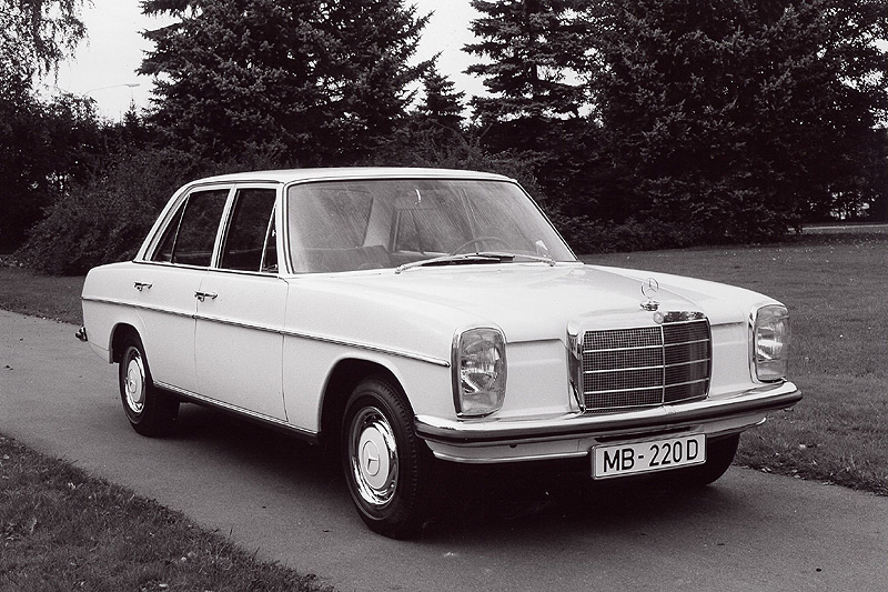 W213發表前的車系歷史總回顧 賓士《Mercedes-Benz E-Class》地位難以撼動 W213發表前的車系歷史總回顧 賓士《Mercedes-Benz E-Class》地位難以撼動