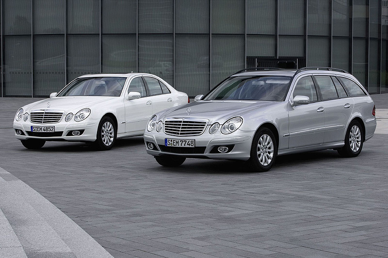 W213發表前的車系歷史總回顧 賓士《Mercedes-Benz E-Class》地位難以撼動 W213發表前的車系歷史總回顧 賓士《Mercedes-Benz E-Class》地位難以撼動