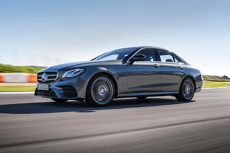 W213發表前的車系歷史總回顧 賓士《Mercedes-Benz E-Class》地位難以撼動 W213發表前的車系歷史總回顧 賓士《Mercedes-Benz E-Class》地位難以撼動