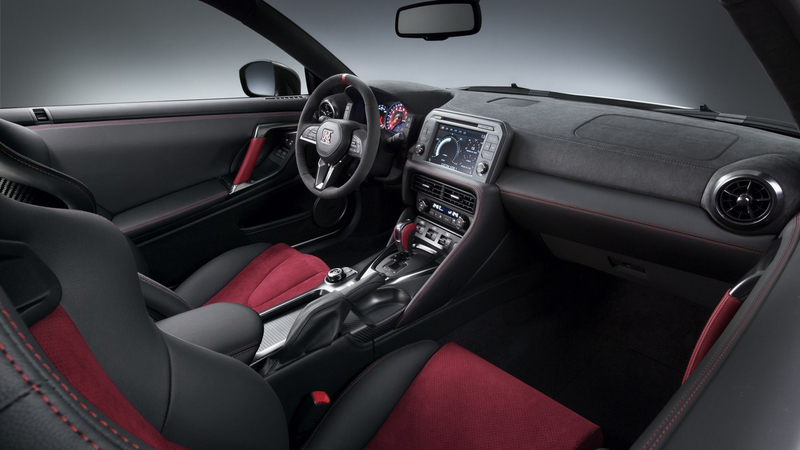 重返榮耀之地 2017年式小改《Nissan GT-R Nismo》紐伯林賽道全球首發 重返榮耀之地 2017年式小改《Nissan GT-R Nismo》紐伯林賽道全球首發