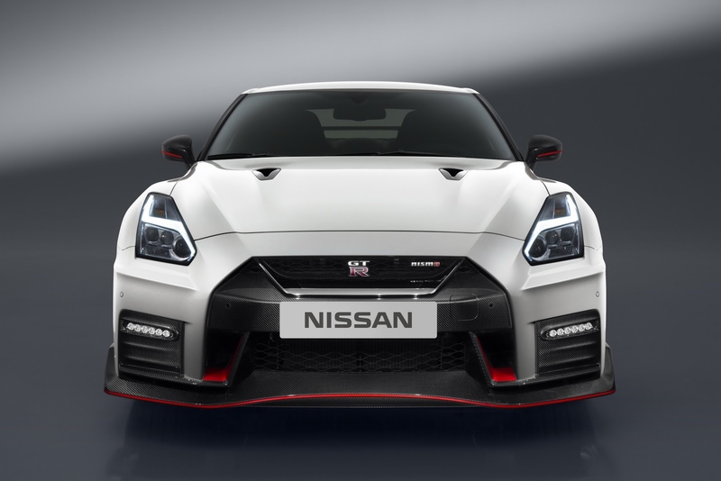 重返榮耀之地 2017年式小改《Nissan GT-R Nismo》紐伯林賽道全球首發 重返榮耀之地 2017年式小改《Nissan GT-R Nismo》紐伯林賽道全球首發