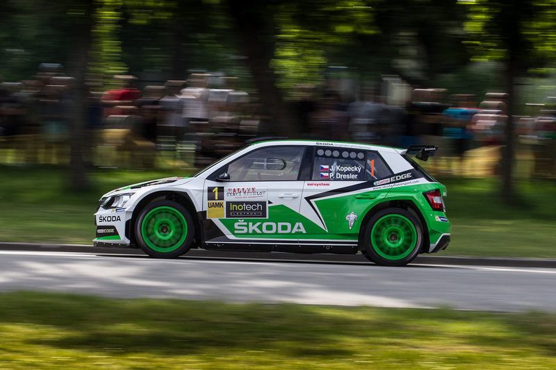 如何能夠不想她 ─《Škoda Octavia RS 2.0 TSI》試駕報導 如何能夠不想她 ─《Škoda Octavia RS 2.0 TSI》試駕報導