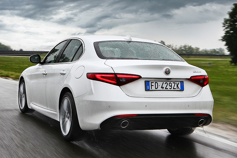 全新《Alfa Romeo Giulia》本月率先於歐洲市場推出 全新《Alfa Romeo Giulia》本月率先於歐洲市場推出