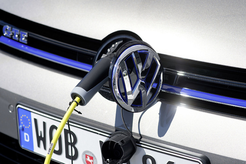 依循Strategy 2025戰略計畫 福斯《Volkswagen》集團目標10年內賣出百萬輛電動化車款 依循Strategy 2025戰略計畫 福斯《Volkswagen》集團目標10年內賣出百萬輛電動化車款