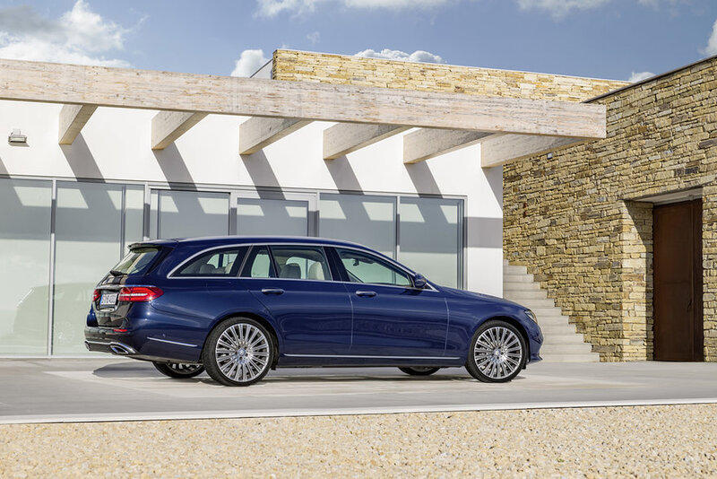 《E 43 4Matic Estate》同步現身 《Mercedes-Benz E-Class Estate》正式發表亮相 《E 43 4Matic Estate》同步現身 《Mercedes-Benz E-Class Estate》正式發表亮相