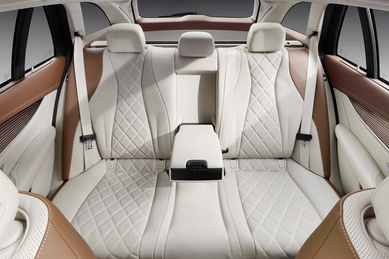 《E 43 4Matic Estate》同步現身 《Mercedes-Benz E-Class Estate》正式發表亮相 《E 43 4Matic Estate》同步現身 《Mercedes-Benz E-Class Estate》正式發表亮相