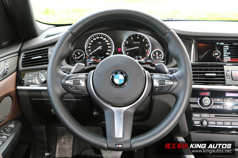 放肆撒野─《BMW X4 M40i》野性試駕 放肆撒野─《BMW X4 M40i》野性試駕