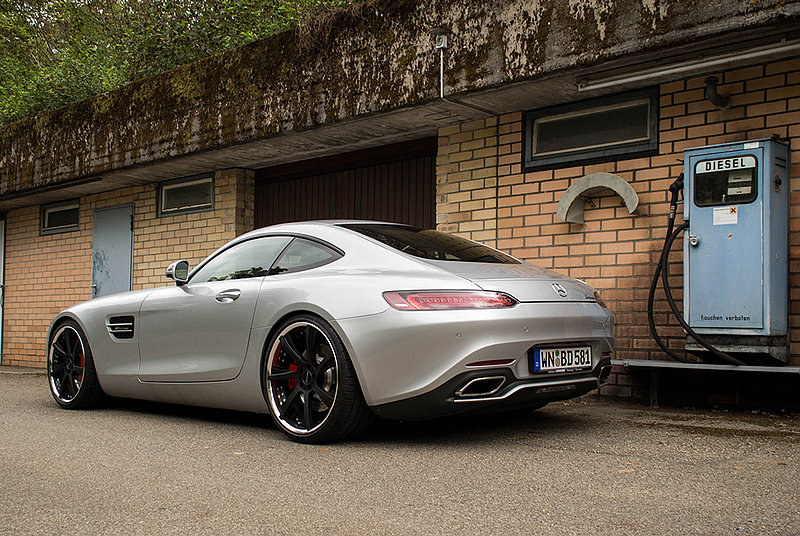 改裝老字號出招 Lorinser為《Mercedes-AMG GT》推出最新動力升級方案 改裝老字號出招 Lorinser為《Mercedes-AMG GT》推出最新動力升級方案