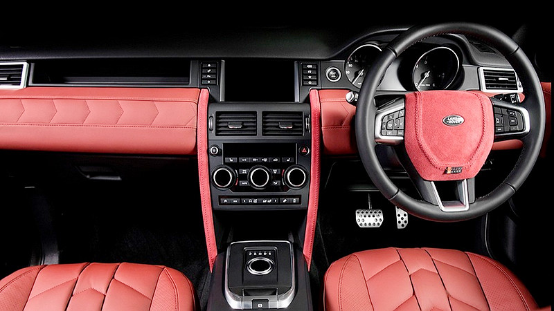 帥氣之餘更添奢華氣息 Kahn Design改造《Land Rover Discovery Sport》展現英倫貴氣 帥氣之餘更添奢華氣息 Kahn Design改造《Land Rover Discovery Sport》展現英倫貴氣
