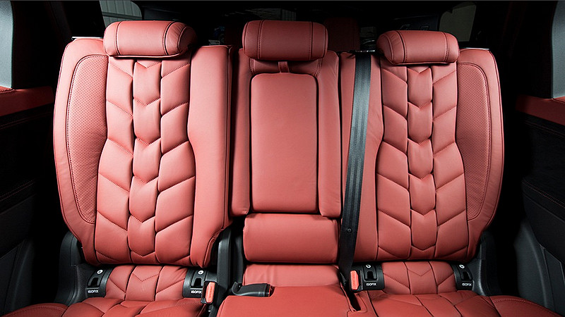 帥氣之餘更添奢華氣息 Kahn Design改造《Land Rover Discovery Sport》展現英倫貴氣 帥氣之餘更添奢華氣息 Kahn Design改造《Land Rover Discovery Sport》展現英倫貴氣