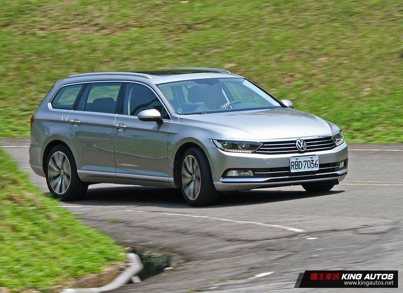 實用與質感超出期待─福斯《Volkswagen Passat Variant 400 TDI》試駕 實用與質感超出期待─福斯《Volkswagen Passat Variant 400 TDI》試駕