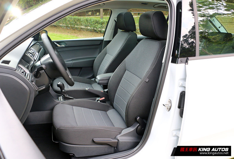 省油省稅新選擇─《Škoda Rapid Spaceback 1.4 TDI》試駕初體驗 省油省稅新選擇─《Škoda Rapid Spaceback 1.4 TDI》試駕初體驗