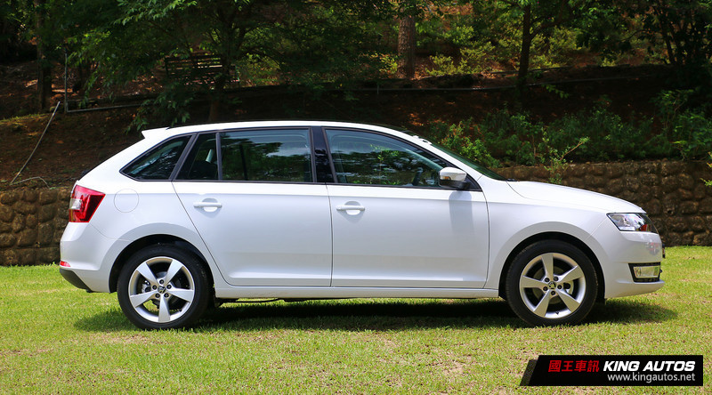 省油省稅新選擇─《Škoda Rapid Spaceback 1.4 TDI》試駕初體驗 省油省稅新選擇─《Škoda Rapid Spaceback 1.4 TDI》試駕初體驗