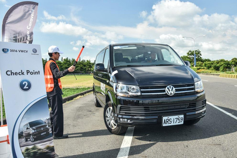 平均油耗達22 33km L 福斯商旅 省油賽締造t6 Caravelle油耗新猷 國王車訊kingautos