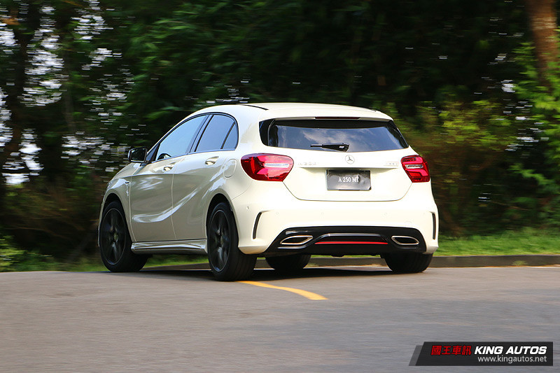 少量珍惜的美好 ─ 賓士《Mercedes-Benz A 250 Sport 6MT》暢快試駕 少量珍惜的美好 ─ 賓士《Mercedes-Benz A 250 Sport 6MT》暢快試駕