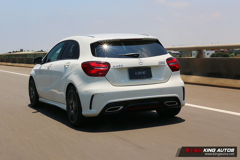 少量珍惜的美好 ─ 賓士《Mercedes-Benz A 250 Sport 6MT》暢快試駕 少量珍惜的美好 ─ 賓士《Mercedes-Benz A 250 Sport 6MT》暢快試駕