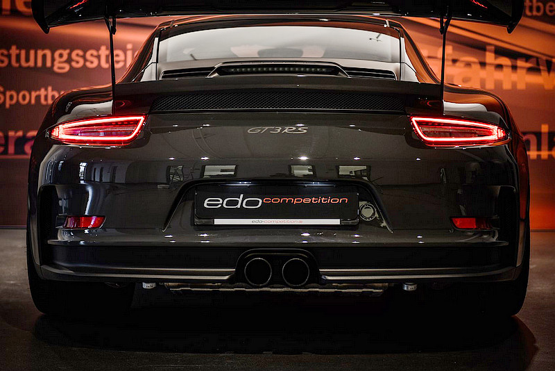 碳纖維上身更緊繃 Edo Competition打造更輕更強的《Porsche 911 GT3 RS》 碳纖維上身更緊繃 Edo Competition打造更輕更強的《Porsche 911 GT3 RS》
