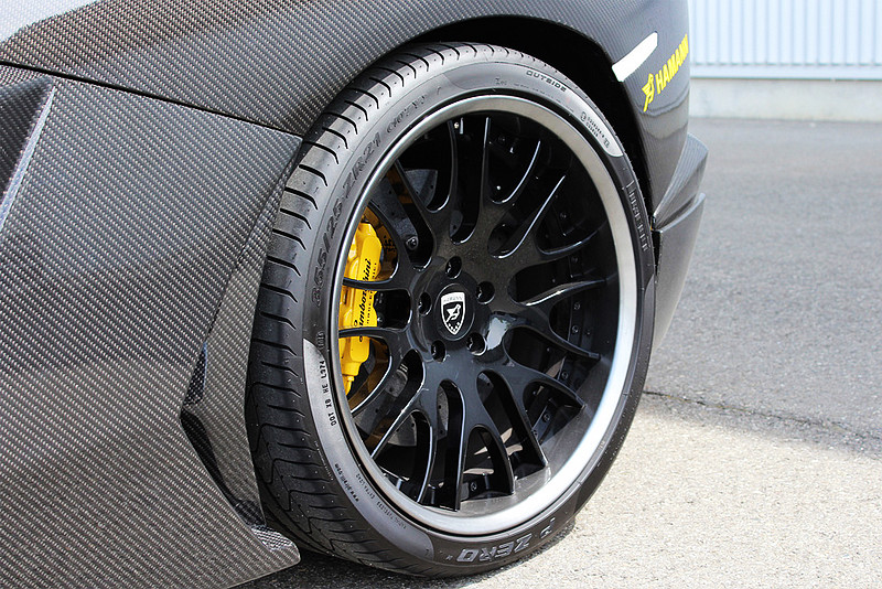 碳纖大牛無比凶暴 Hamann操刀《Lamborghini Aventador Roadster》展露傲然殺氣 碳纖大牛無比凶暴 Hamann操刀《Lamborghini Aventador Roadster》展露傲然殺氣