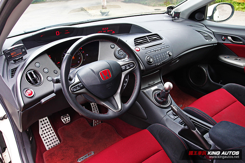 前後代本田魂的驕傲 《Honda Civic Type R》FN2 & FK2世代參上 前後代本田魂的驕傲 《Honda Civic Type R》FN2 & FK2世代參上