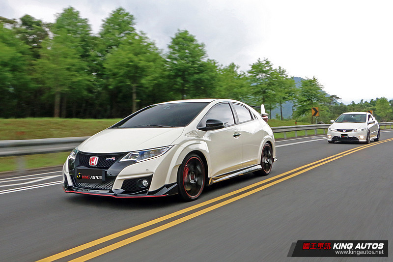 前後代本田魂的驕傲 《Honda Civic Type R》FN2 & FK2世代參上 前後代本田魂的驕傲 《Honda Civic Type R》FN2 & FK2世代參上