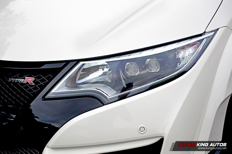 前後代本田魂的驕傲 《Honda Civic Type R》FN2 & FK2世代參上 前後代本田魂的驕傲 《Honda Civic Type R》FN2 & FK2世代參上