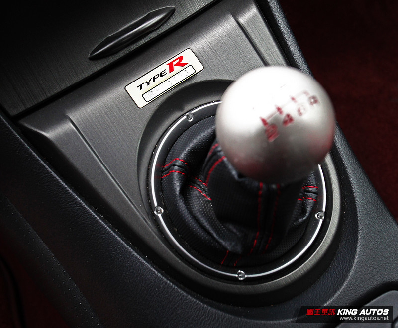 前後代本田魂的驕傲 《Honda Civic Type R》FN2 & FK2世代參上 前後代本田魂的驕傲 《Honda Civic Type R》FN2 & FK2世代參上